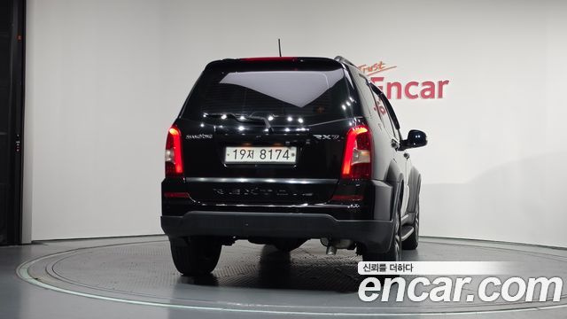 Ssangyong Rexton из Кореи Encar