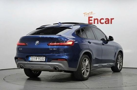 BMW X4 xDrive20i M Sports X Onlile Exclusive Edition — пробег 65 025 км — фото 2 из 5