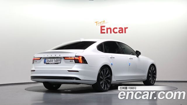 Volvo S90 из Кореи Encar