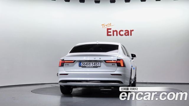 Volvo S90 из Кореи Encar
