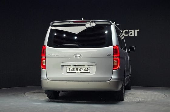 Hyundai Starex Urban 9-Seater Exclusive — пробег 150 605 км — фото 4 из 5