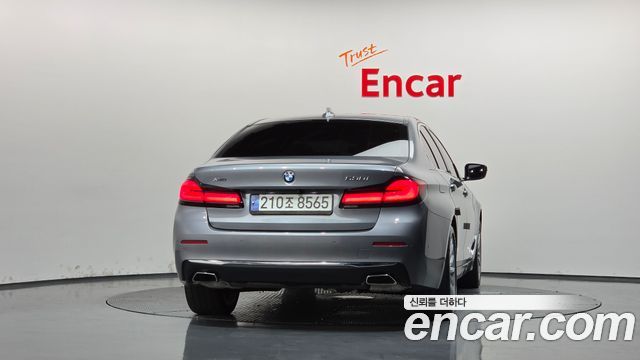 BMW 5-Series 530i xDrive Luxury — пробег 60 970 км — фото 4 из 5