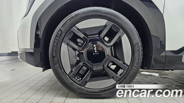 Kia EV9 Long Range 4WD GT Line — пробег 43 964 км — фото 5 из 5
