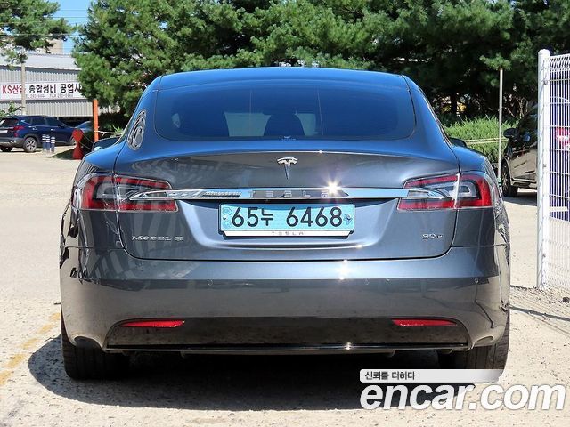 Tesla Model S из Кореи Encar