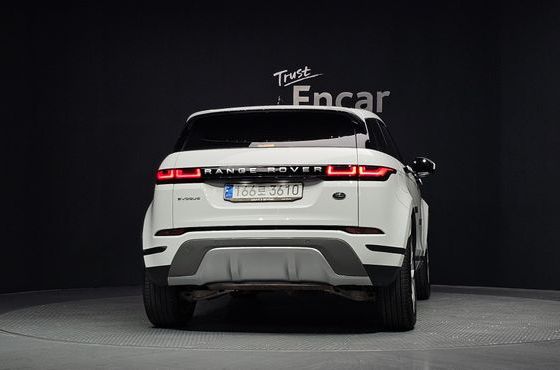 Land Rover Range Rover Evoque P250 SE — пробег 37 989 км — фото 4 из 5