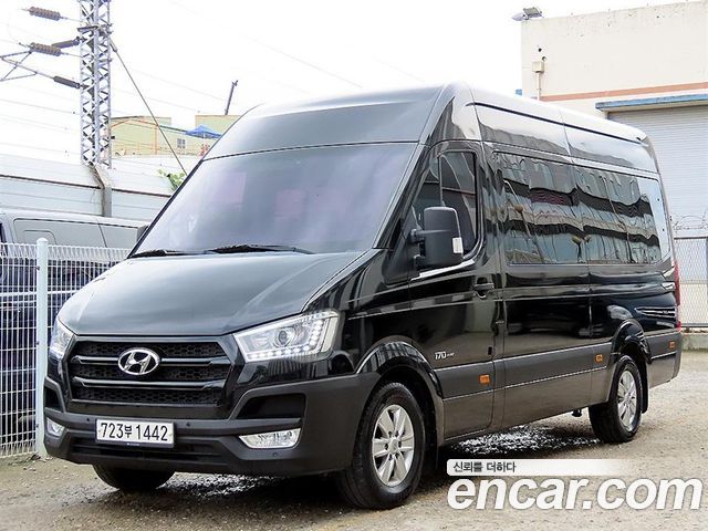 Hyundai Solati 15-seater Luxury — пробег 224 648 км — фото 2 из 5