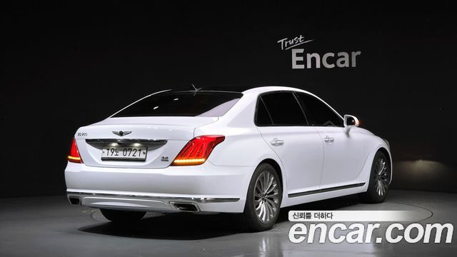 Genesis EQ900 3.8 GDI AWD Premium Luxury — пробег 259 379 км — фото 2 из 5