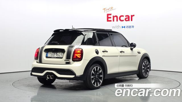 Mini Cooper из Кореи Encar