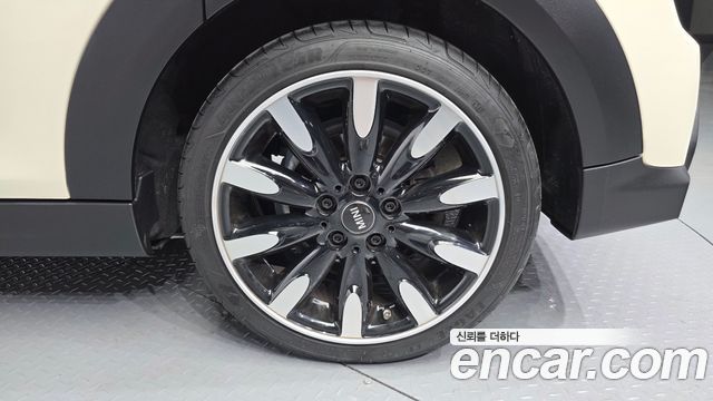 Mini Cooper из Кореи Encar