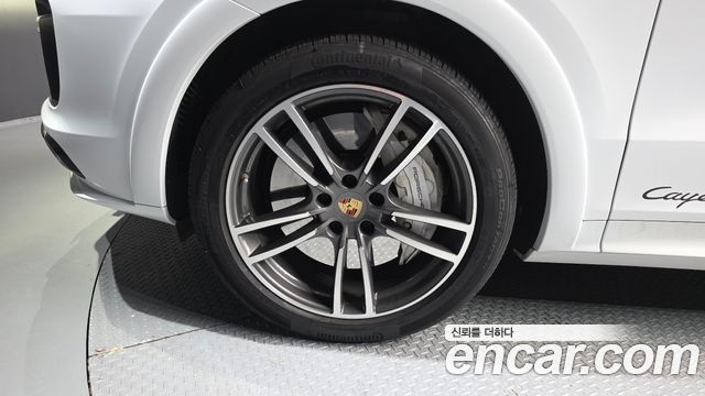 Porsche Cayenne 4.0 Turbo — пробег 53 369 км — фото 5 из 5