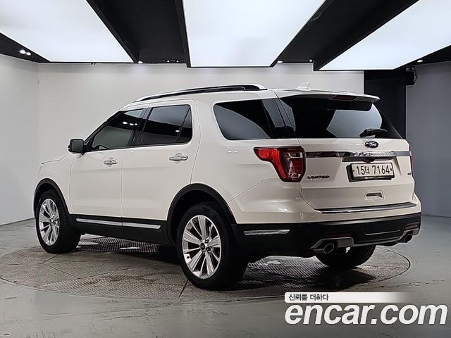 Ford Explorer из Кореи Encar