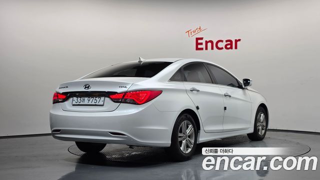 Hyundai Sonata CVVL Smart — пробег 122 124 км — фото 2 из 5