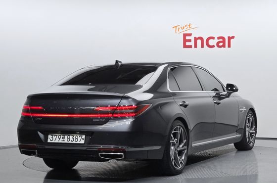 Genesis G90 5.0 AWD Prestige — пробег 103 837 км — фото 2 из 5