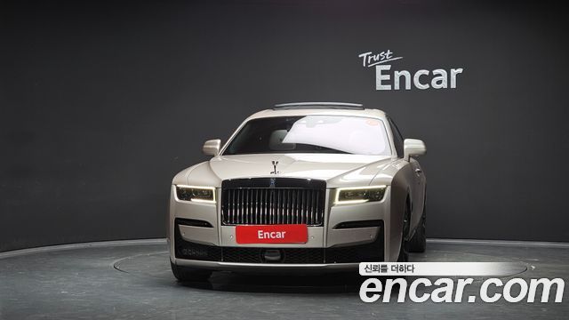 Rolls-Royce Ghost 6.7 V12 Black Badge — пробег 6 095 км — фото 3 из 5