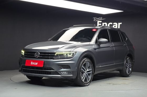 Volkswagen Tiguan 2.0 TDI Prestige — пробег 117 782 км — фото 1 из 5