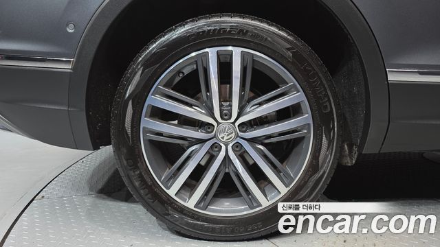 Volkswagen Tiguan 2.0 TDI Prestige — пробег 117 782 км — фото 5 из 5