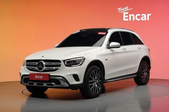 Mercedes-Benz GLC-Class GLC300e 4MATIC — пробег 98 399 км — фото 1 из 5