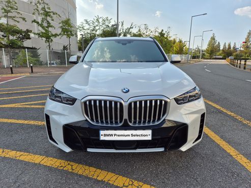 BMW X5 xDrive 40i M Sport — пробег 5 410 км — фото 2 из 5