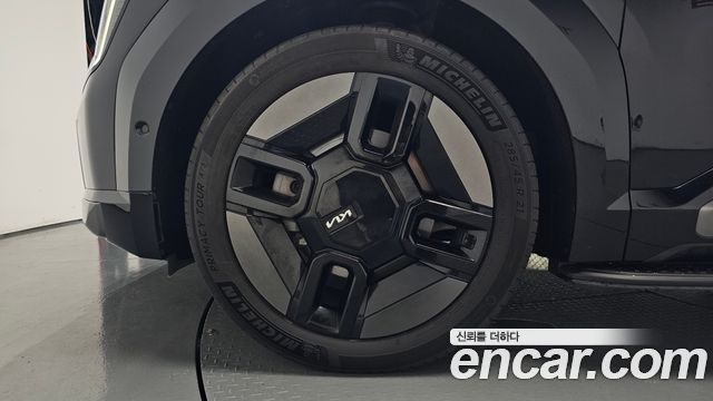 Kia EV9 из Кореи Encar