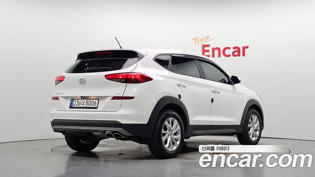 Hyundai Tucson Diesel 2.0 4WD Smart — пробег 8 815 км — фото 2 из 5