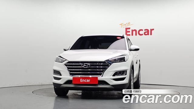 Hyundai Tucson Diesel 2.0 4WD Smart — пробег 8 815 км — фото 3 из 5