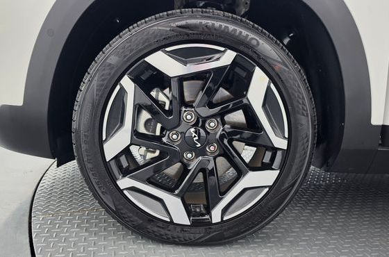 Kia Seltos Gasoline 1.6 Turbo 2WD Signature — пробег 16 550 км — фото 5 из 5