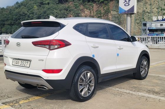 Hyundai Tucson Diesel 1.7 2WD Premium — пробег 153 965 км — фото 4 из 5