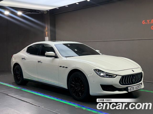 Maserati Ghibli из Кореи Encar