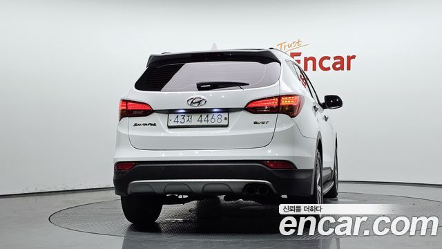 Hyundai Santafe Diesel(e-VGT) 2.0 2WD Premium — пробег 173 600 км — фото 4 из 5