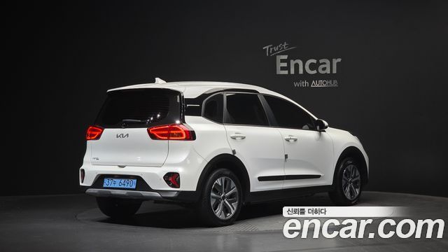 Kia Niro Earth — пробег 141 735 км — фото 2 из 5
