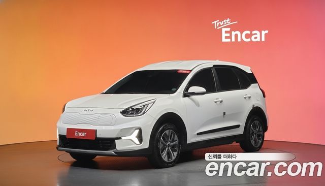 Kia Niro Earth — пробег 141 735 км — фото 1 из 5
