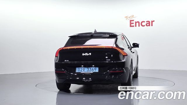 Kia EV6 из Кореи Encar