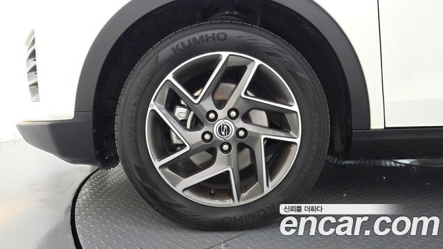 Ssangyong TIBOLI из Кореи Encar