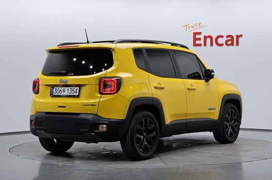 Jeep Renegade 1.3 Limited — пробег 33 049 км — фото 2 из 5