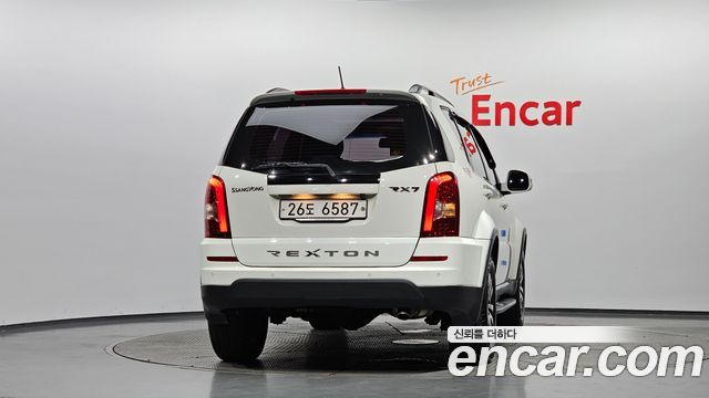Ssangyong Rexton из Кореи Encar