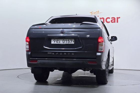 Ssangyong KORANDO 2.2 CX7 4WD Passion — пробег 99 270 км — фото 4 из 5