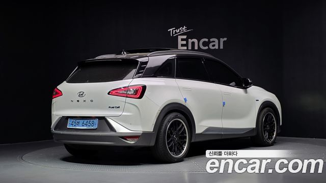 Hyundai Nexo Premium — пробег 137 656 км — фото 2 из 5