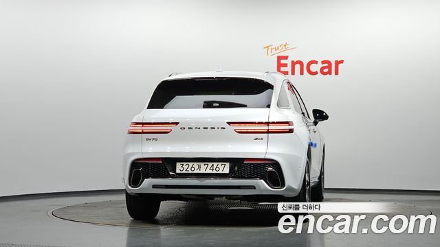 Genesis GV70 из Кореи Encar