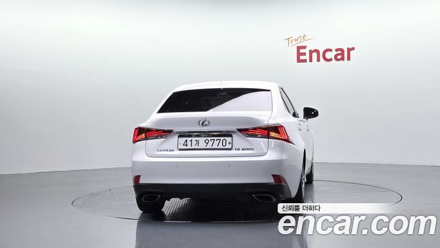 Lexus IS Supreme — пробег 66 486 км — фото 4 из 5