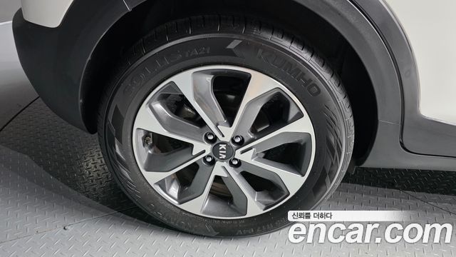 Kia Stonic 1.4 Prestige — пробег 74 539 км — фото 5 из 5