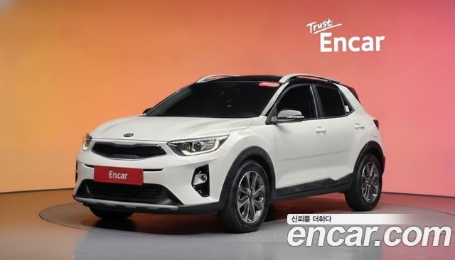 Kia Stonic 1.4 Prestige — пробег 74 539 км — фото 1 из 5