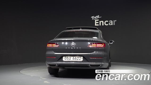 Volkswagen Arteon 2.0 TDI Premium — пробег 77 145 км — фото 4 из 5