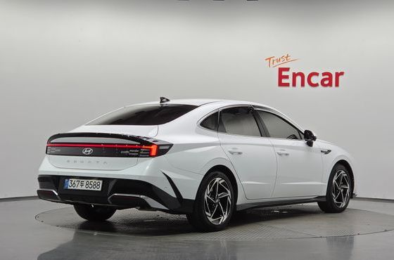 Hyundai Sonata Inspiration — пробег 5 703 км — фото 2 из 5
