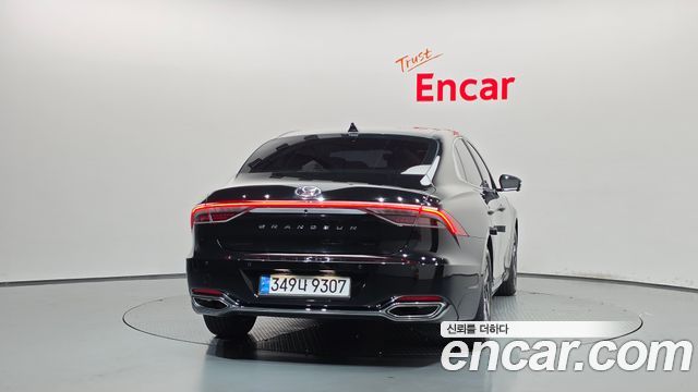 Hyundai Grandeur из Кореи Encar