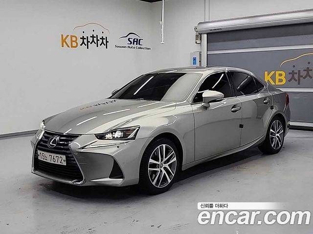 Lexus IS Supreme — пробег 92 426 км — фото 1 из 5