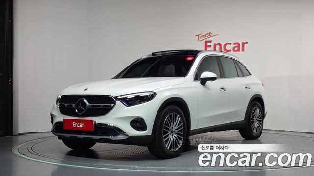 Mercedes-Benz GLC-Class GLC 300 4MATIC Avantgarde — пробег 4 373 км — фото 1 из 5