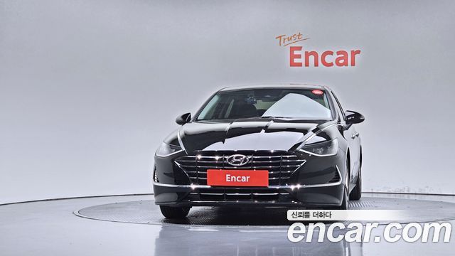 Hyundai Sonata 2.0 Premium — пробег 76 556 км — фото 3 из 5