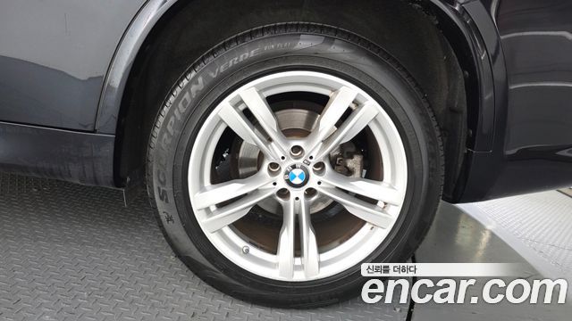 BMW X5 xDrive 30d M Sport package — пробег 104 844 км — фото 5 из 5