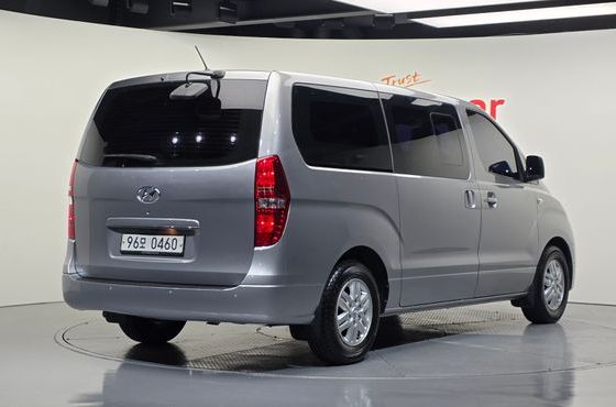 Hyundai Starex 5-Seater VAN Modern — пробег 87 494 км — фото 2 из 5