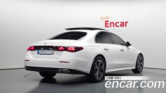 Mercedes-Benz E-Class из Кореи Encar